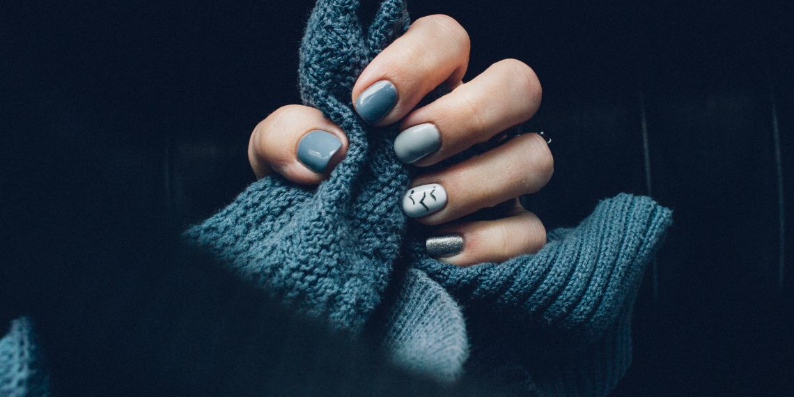 Te contamos cuáles son las mejores tendencias en uñas para otoño para hacerlas en casa